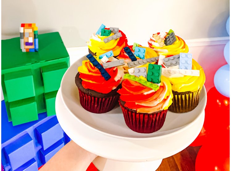WHEN DO YOU GET TO ENJOY THE PARTIES YOU HOST? - A Bash In A Box
